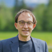 Dr. Stefan Kienberger